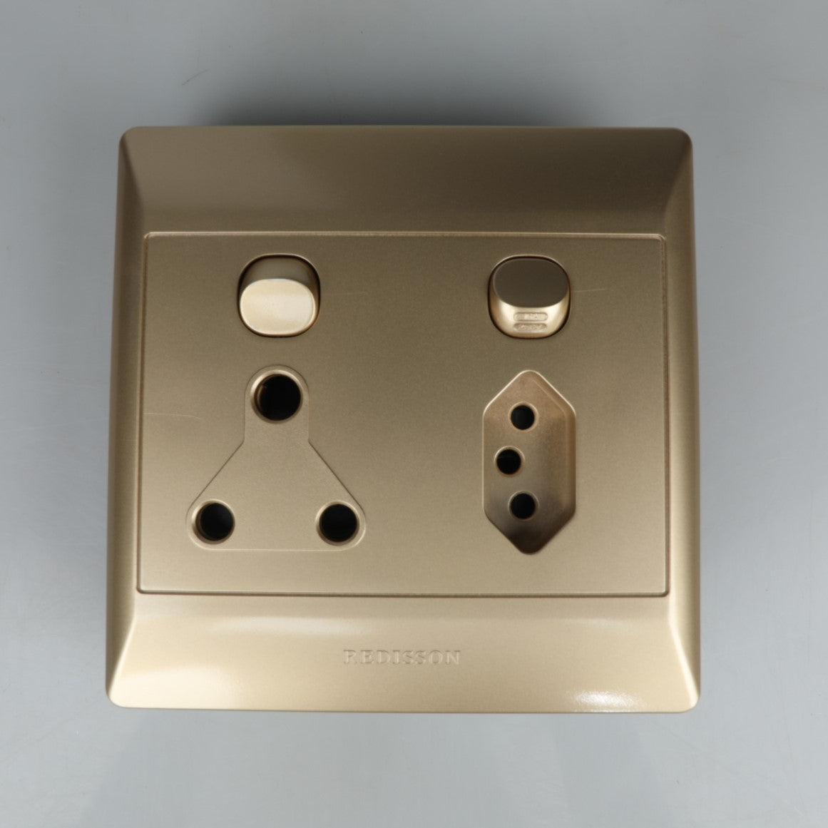 REDISSON  Stylish and Simple Double Wall Luxury Switch Socket 16A, New 16A – Golden Elegance, for your safety and modern life 4x4D02(G)