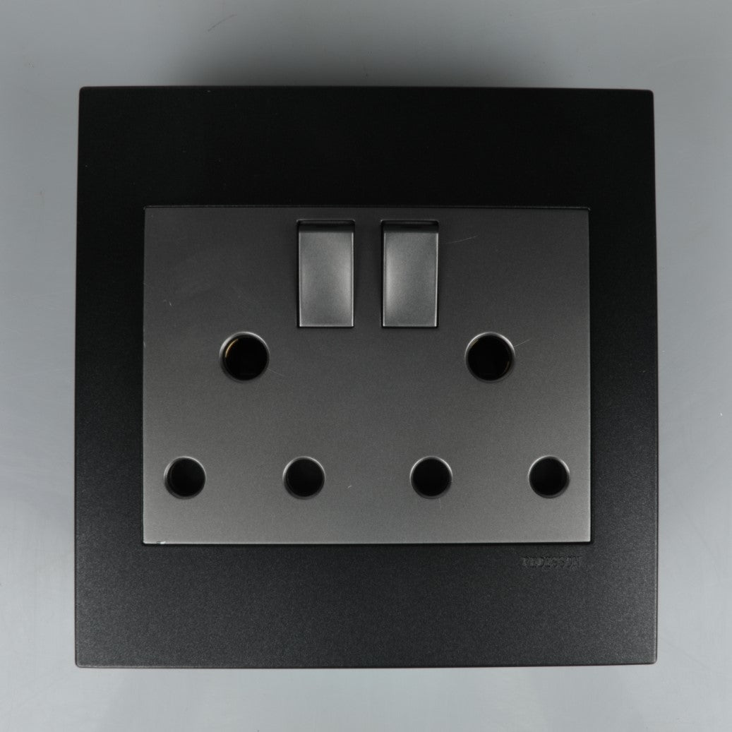 REDISSON  Double Wall Luxury Switched Socket – Elevate Your Space with Safe and Stylish Functionality D01-C-SG