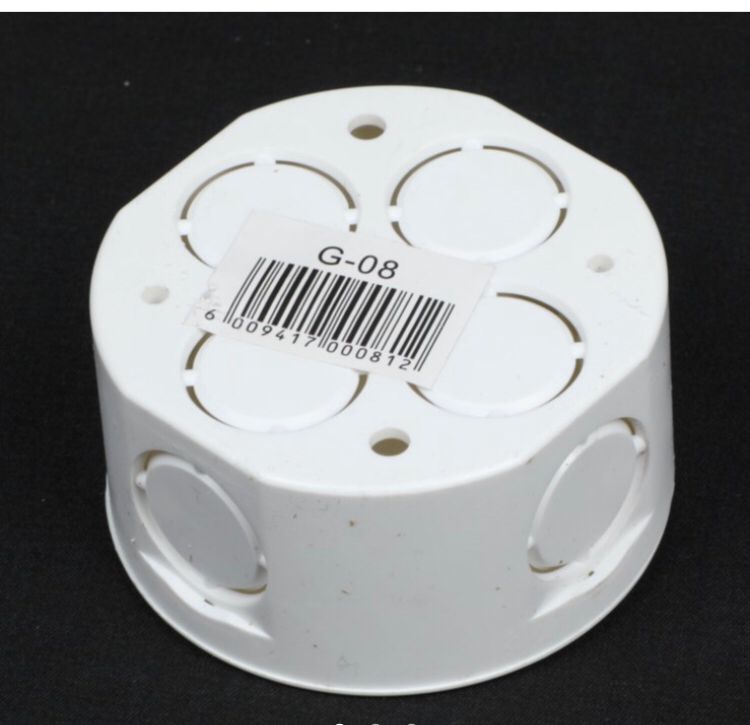 20mm Round Pvc Junction Box Side Knock Out Type Entry 8-Way , Completer With Cover Plate & Screws G-08